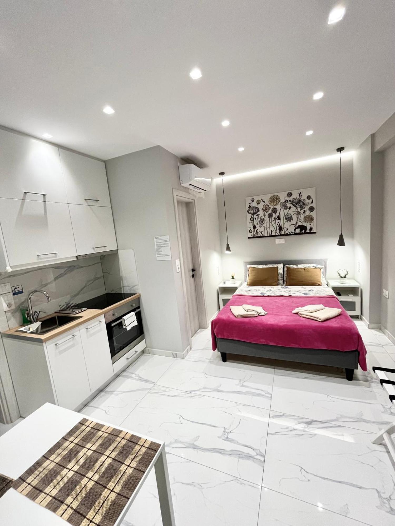 Blueline Apartment 2 Loutráki Zewnętrze zdjęcie