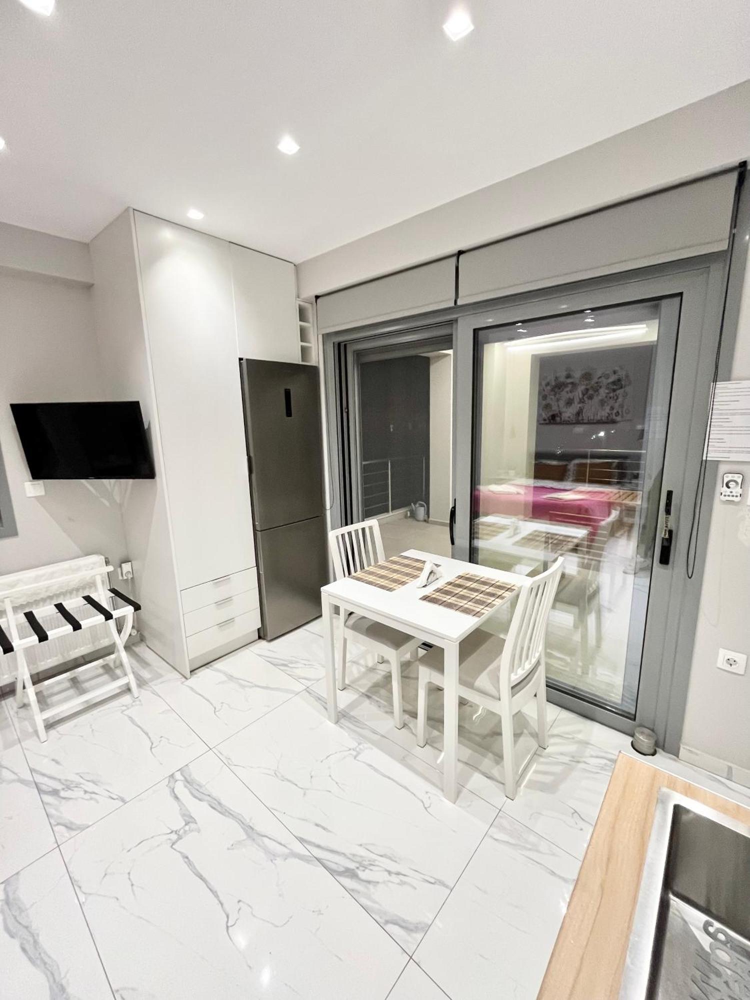 Blueline Apartment 2 Loutráki Zewnętrze zdjęcie